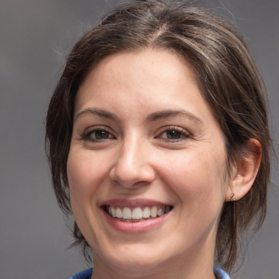 Professional headshot of Sienna Thorvaldsen, Senior Financial Analyst